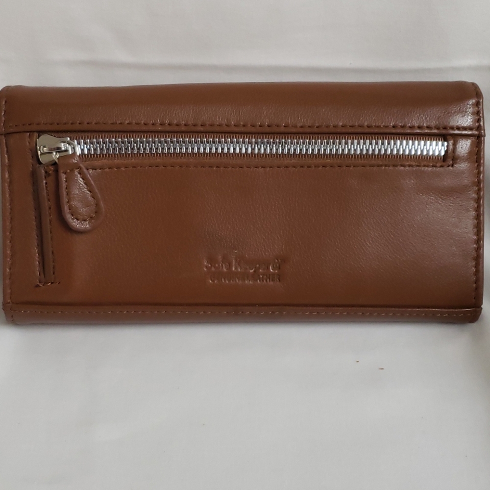 Wallet - Picture 2 of 4
